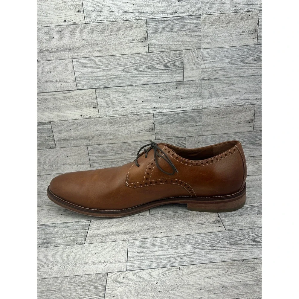Johnston & Murphy pattern quality casual